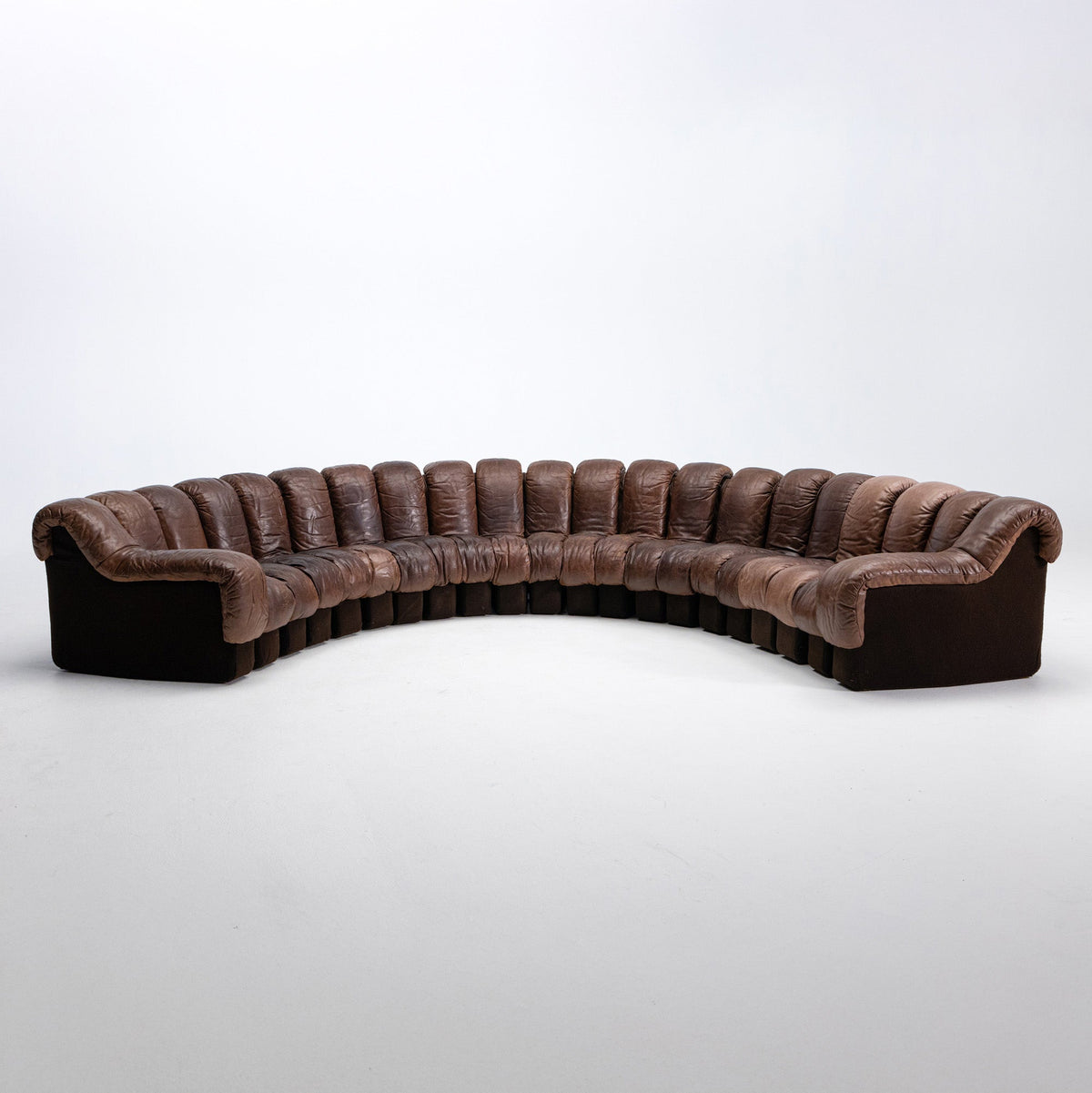 The Radical Comfort of the de Sede DS-600 Modular Sofa