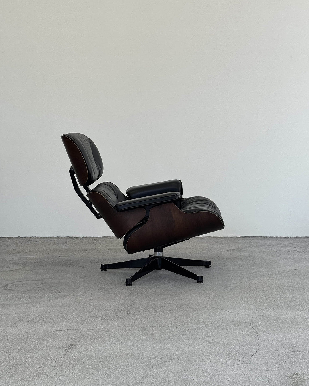 1980s Vitra Eames Lounge Chair by Charles & Ray Eames