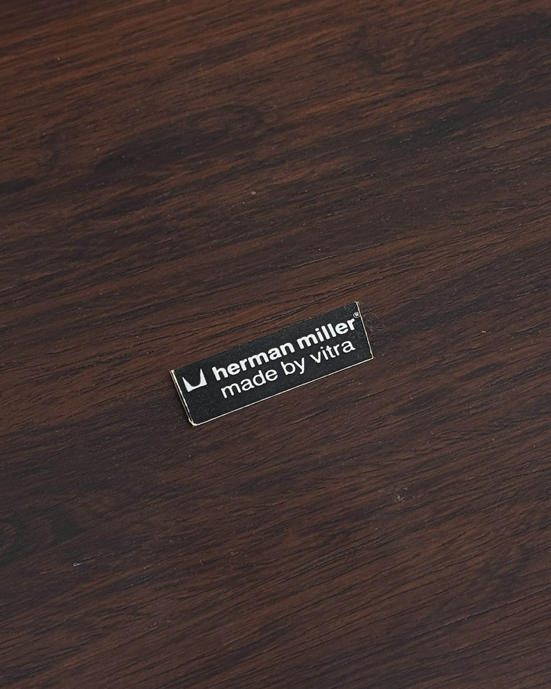 herman miller made by vitra logo