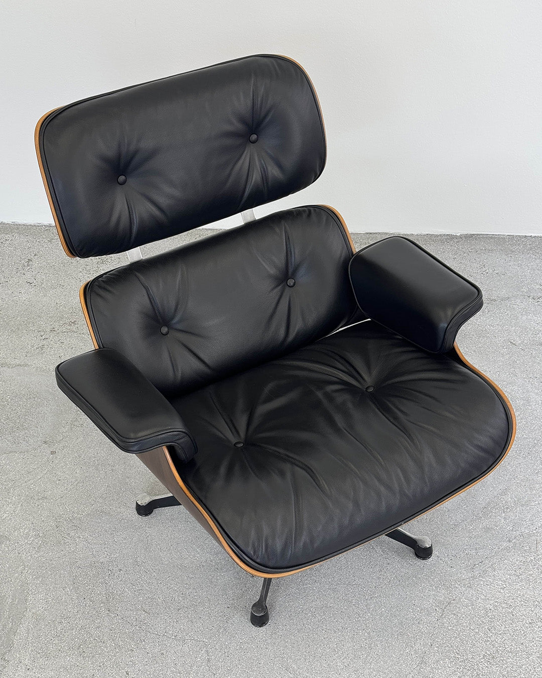 1980s Vitra Eames Lounge Chair by Charles & Ray Eames
