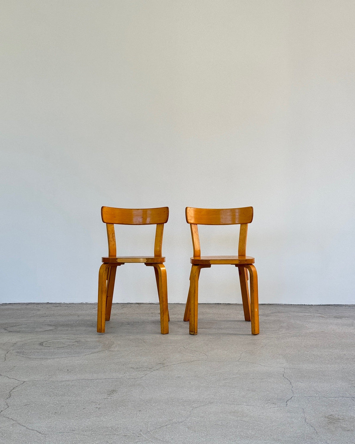 1950s Artek 69 Chair By Alvar Aalto