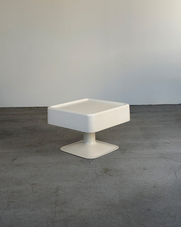 White Model 667 Side Table by Yrjö Kukkapuro for Haimi, Finland 1970s