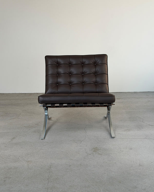 Brown Leather Barcelona Chair by Ludwig Mies van der Rohe for Knoll
