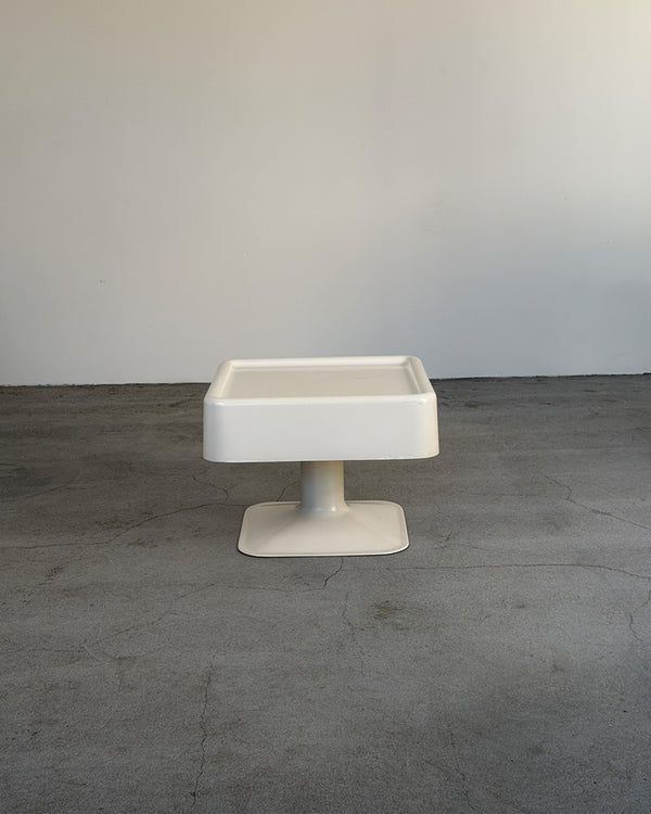 White Model 667 Side Table by Yrjö Kukkapuro for Haimi, Finland 1970s