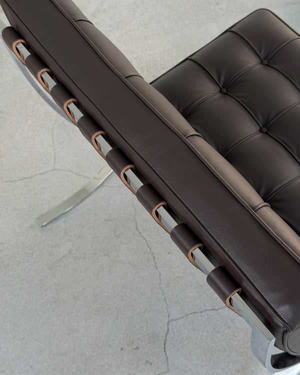 Brown Leather Barcelona Chair by Ludwig Mies van der Rohe for Knoll