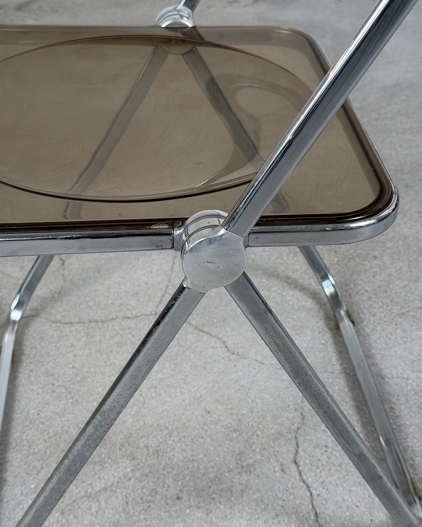 Smoky 'Plia' Folding Chair By Giancarlo Piretti for Anonima Castelli