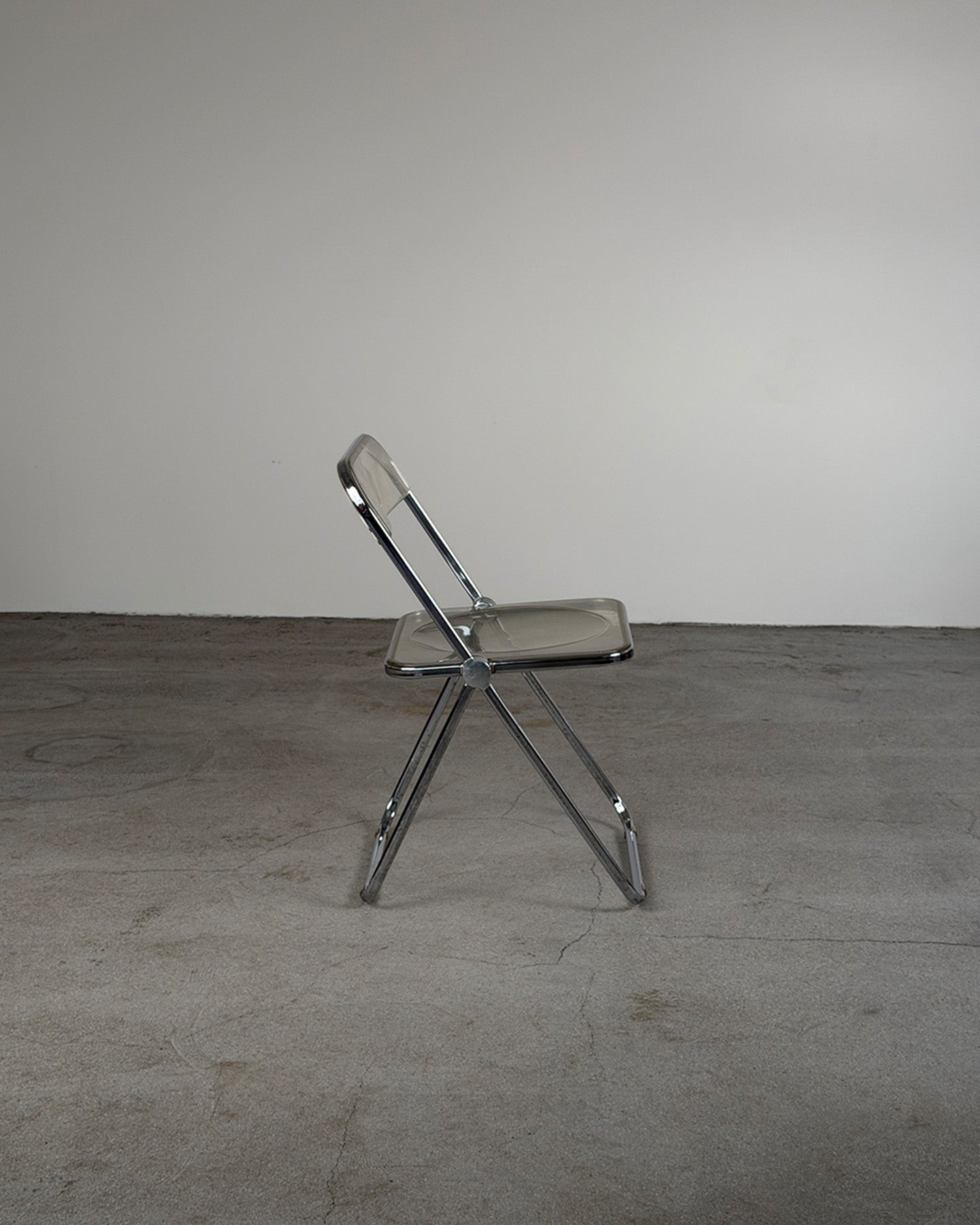 Transparent 'Plia' Folding Chair By Giancarlo Piretti for Anonima Castelli