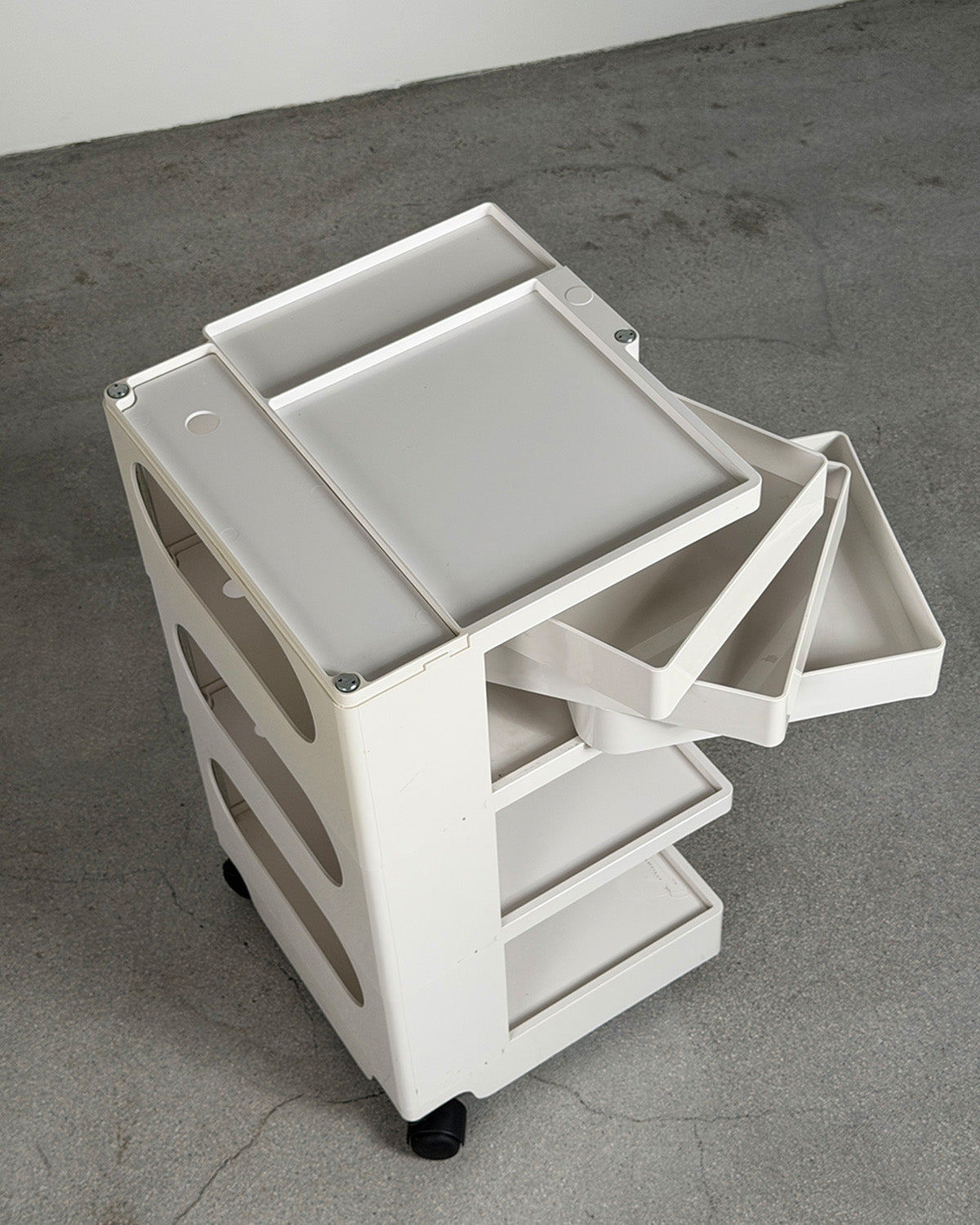 White Joe Colombo 'B33 Boby' Trolley